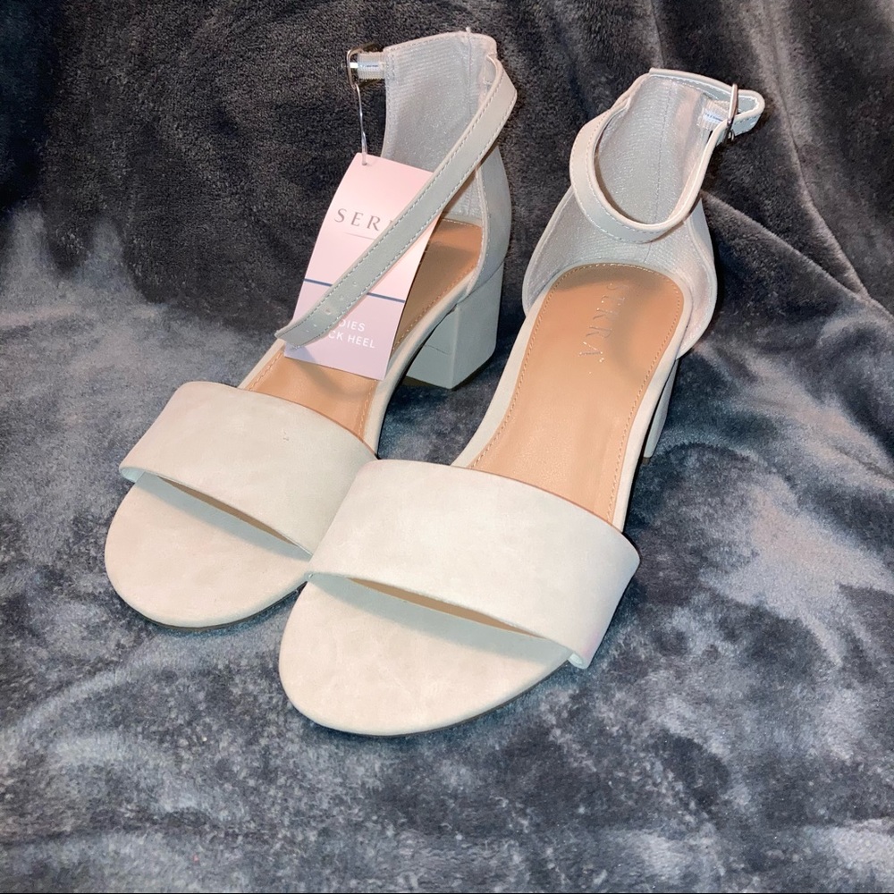 Beige/Cream block heels